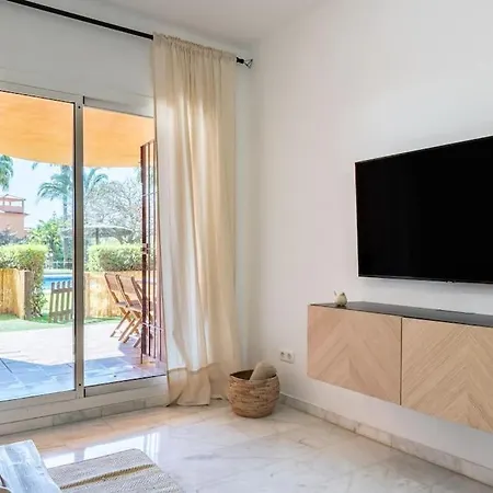 New Premium Flat With Pool Access In דירה מארבלה